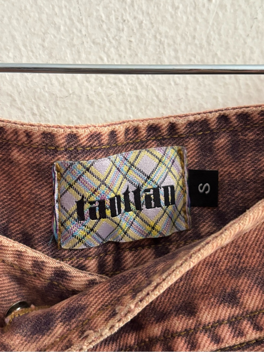 Taottao pink jeans with heart shaped ruching - Picture 3 of 6